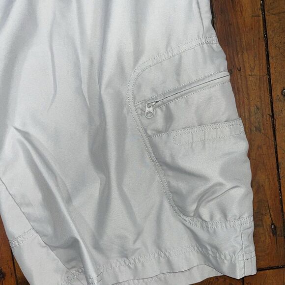 Helly Hansen Long Cargo Shorts Men's Size 34 Gray 26" Length - Picture 4 of 7